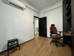 Changi Court (D16), Condominium #579740011